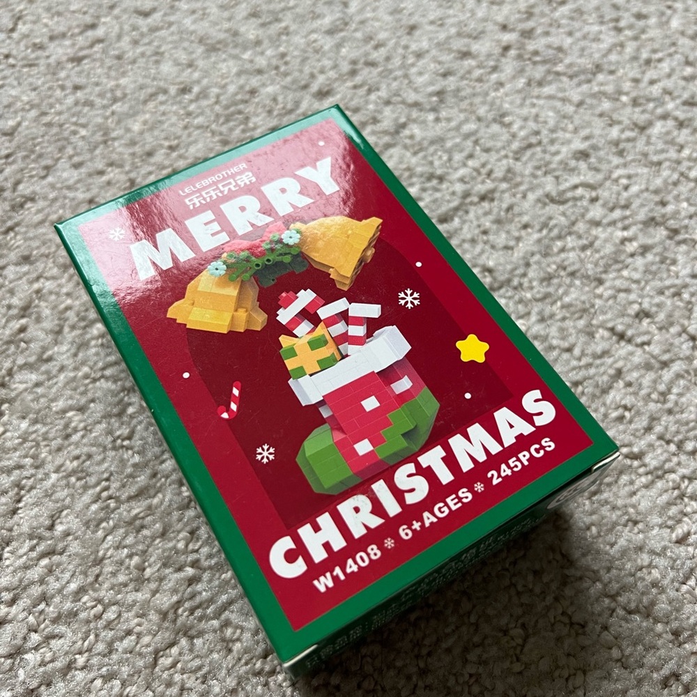 Merry Christmas Lego | 6+ Ages 245 pieces